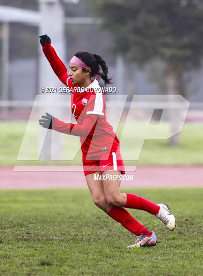 Thumbnail 2 in Sierra vs. Patterson (Vern Gebhardt Champions Cup) photogallery.