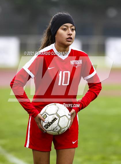 Thumbnail 3 in Sierra vs. Patterson (Vern Gebhardt Champions Cup) photogallery.