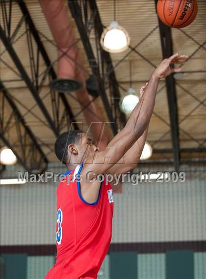 Thumbnail 1 in Duncanville @ Alief Taylor  (McDonalds Texas Invitational) photogallery.