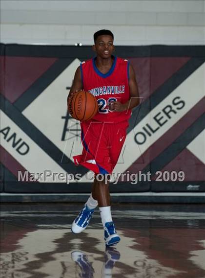 Thumbnail 3 in Duncanville @ Alief Taylor  (McDonalds Texas Invitational) photogallery.