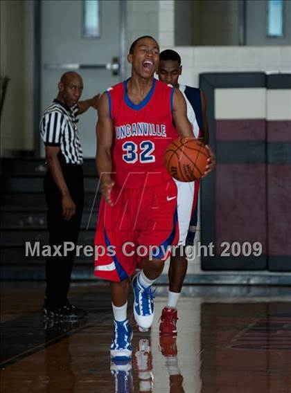 Thumbnail 2 in Duncanville @ Alief Taylor  (McDonalds Texas Invitational) photogallery.