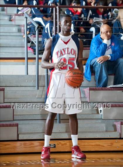 Thumbnail 3 in Duncanville @ Alief Taylor  (McDonalds Texas Invitational) photogallery.