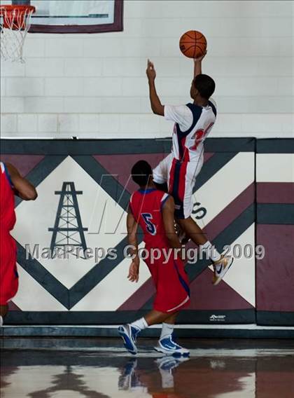 Thumbnail 1 in Duncanville @ Alief Taylor  (McDonalds Texas Invitational) photogallery.