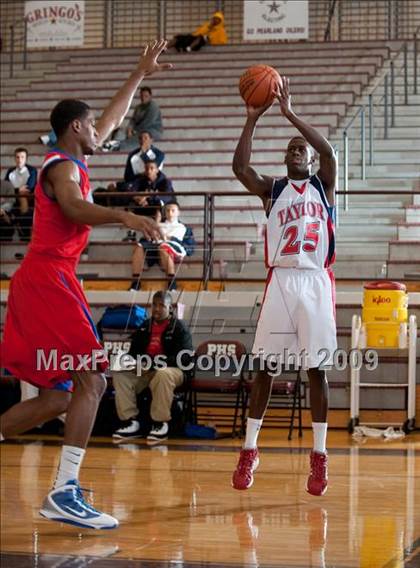 Thumbnail 2 in Duncanville @ Alief Taylor  (McDonalds Texas Invitational) photogallery.