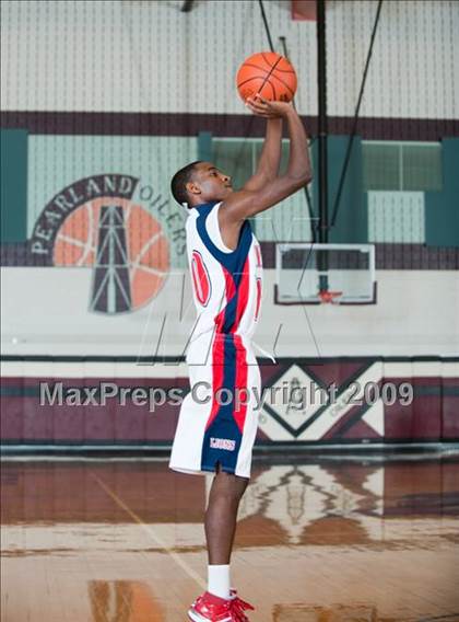 Thumbnail 3 in Duncanville @ Alief Taylor  (McDonalds Texas Invitational) photogallery.