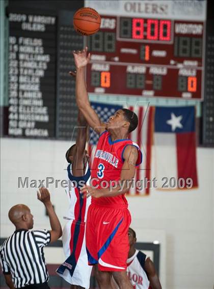 Thumbnail 3 in Duncanville @ Alief Taylor  (McDonalds Texas Invitational) photogallery.