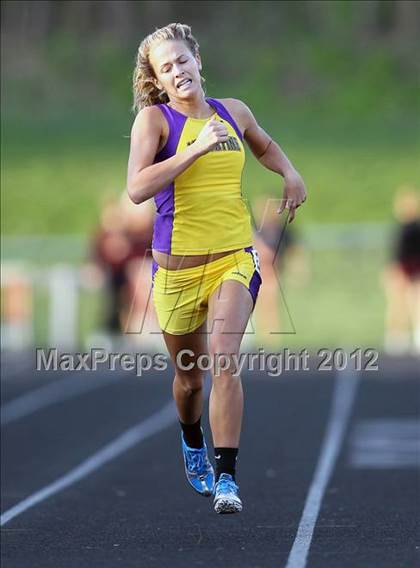 Thumbnail 1 in Iowa City Sherwood Relays (Hurdles/Running Events) photogallery.