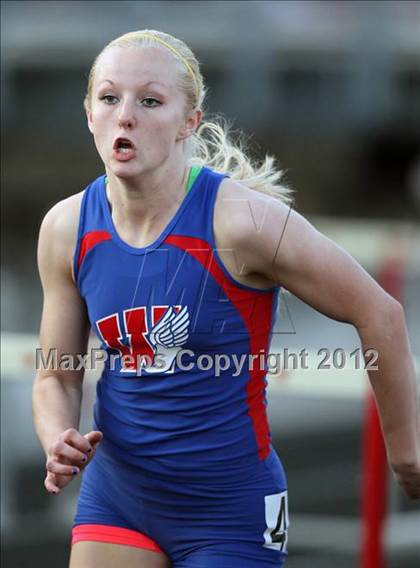 Thumbnail 1 in Iowa City Sherwood Relays (Hurdles/Running Events) photogallery.