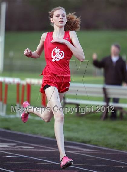 Thumbnail 3 in Iowa City Sherwood Relays (Hurdles/Running Events) photogallery.