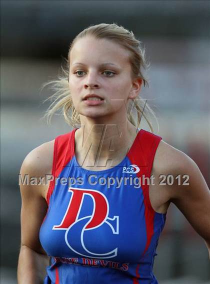 Thumbnail 2 in Iowa City Sherwood Relays (Hurdles/Running Events) photogallery.