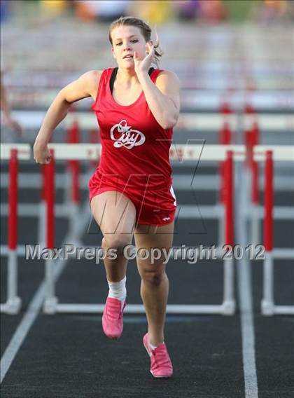 Thumbnail 1 in Iowa City Sherwood Relays (Hurdles/Running Events) photogallery.