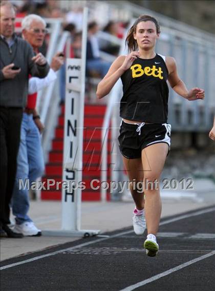 Thumbnail 3 in Iowa City Sherwood Relays (Hurdles/Running Events) photogallery.