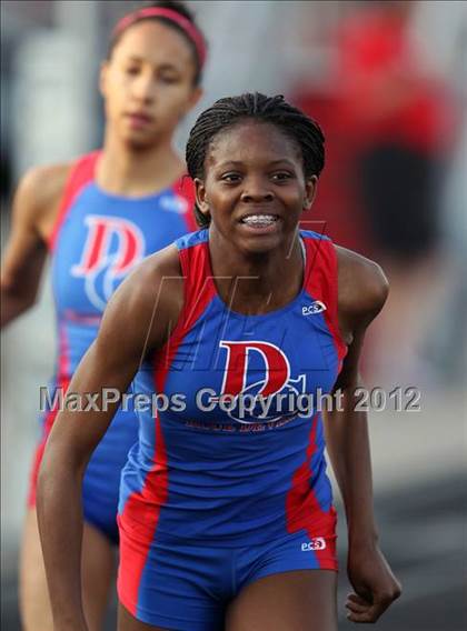 Thumbnail 2 in Iowa City Sherwood Relays (Hurdles/Running Events) photogallery.