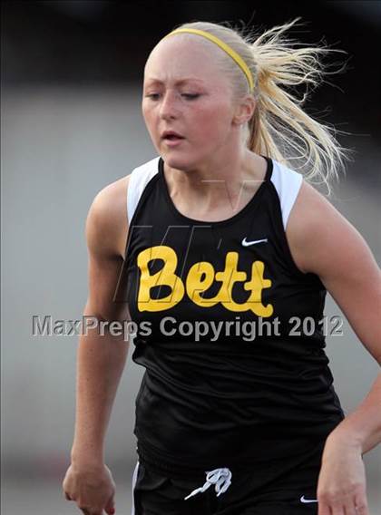 Thumbnail 2 in Iowa City Sherwood Relays (Hurdles/Running Events) photogallery.