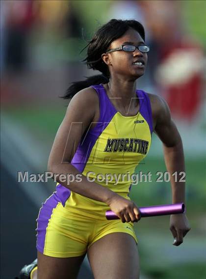 Thumbnail 3 in Iowa City Sherwood Relays (Hurdles/Running Events) photogallery.