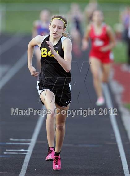 Thumbnail 3 in Iowa City Sherwood Relays (Hurdles/Running Events) photogallery.