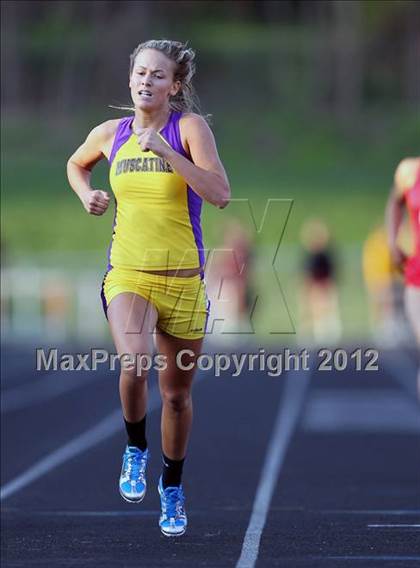 Thumbnail 1 in Iowa City Sherwood Relays (Hurdles/Running Events) photogallery.