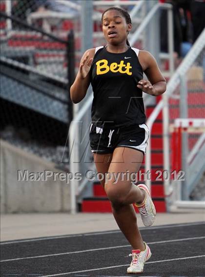 Thumbnail 1 in Iowa City Sherwood Relays (Hurdles/Running Events) photogallery.