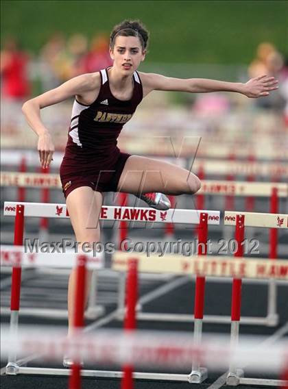 Thumbnail 3 in Iowa City Sherwood Relays (Hurdles/Running Events) photogallery.