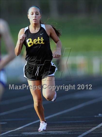 Thumbnail 2 in Iowa City Sherwood Relays (Hurdles/Running Events) photogallery.