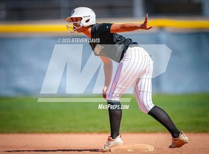 Thumbnail 1 in Basha @ Sunnyside photogallery.