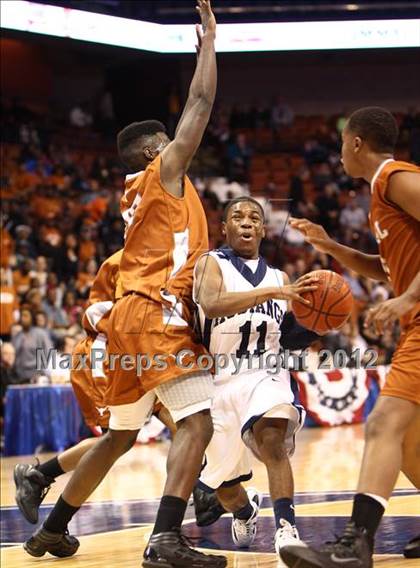 Thumbnail 2 in Capital Prep vs. Immaculate (CIAC Class S Final) photogallery.