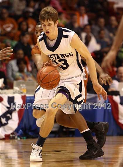 Thumbnail 3 in Capital Prep vs. Immaculate (CIAC Class S Final) photogallery.