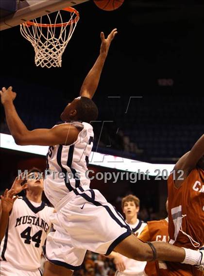 Thumbnail 2 in Capital Prep vs. Immaculate (CIAC Class S Final) photogallery.