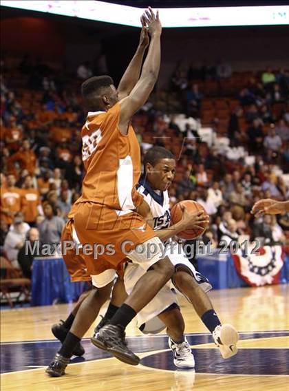 Thumbnail 1 in Capital Prep vs. Immaculate (CIAC Class S Final) photogallery.