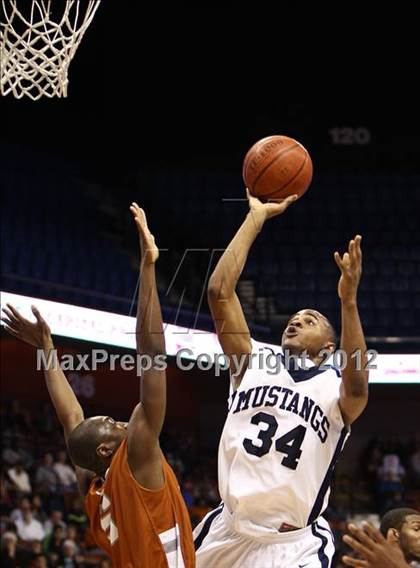 Thumbnail 3 in Capital Prep vs. Immaculate (CIAC Class S Final) photogallery.