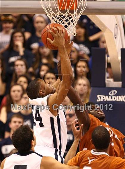 Thumbnail 3 in Capital Prep vs. Immaculate (CIAC Class S Final) photogallery.