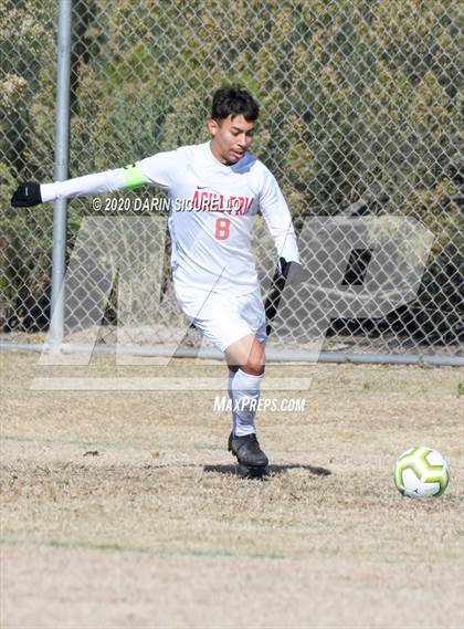 Thumbnail 1 in Desert Mountain vs. Agua Fria (Bohdie Larson Celebration Classic) photogallery.