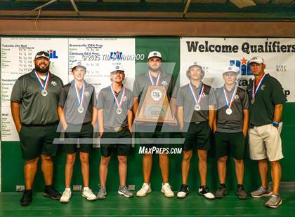 Thumbnail 2 in UIL 3A Boys Golf Awards photogallery.