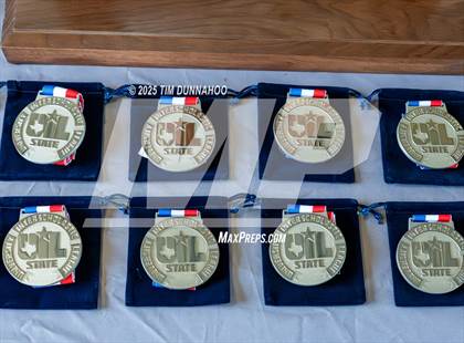 Thumbnail 3 in UIL 3A Boys Golf Awards photogallery.