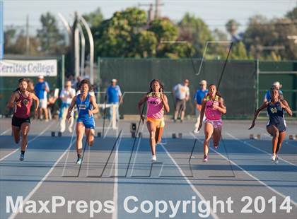 Thumbnail 2 in CIF SS Track and Field Masters Meet (Girls Events) photogallery.