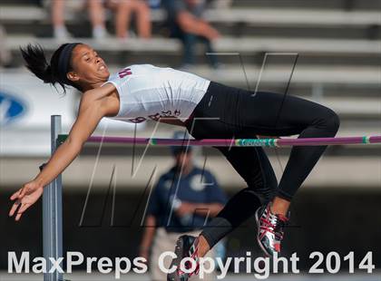 Thumbnail 3 in CIF SS Track and Field Masters Meet (Girls Events) photogallery.