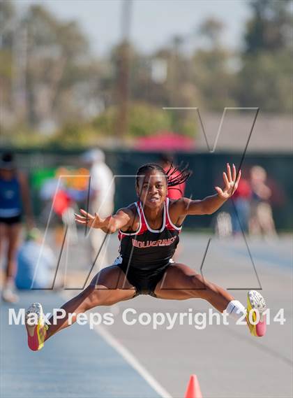 Thumbnail 2 in CIF SS Track and Field Masters Meet (Girls Events) photogallery.