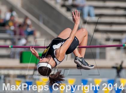 Thumbnail 3 in CIF SS Track and Field Masters Meet (Girls Events) photogallery.
