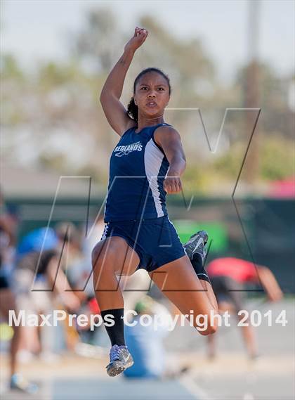 Thumbnail 1 in CIF SS Track and Field Masters Meet (Girls Events) photogallery.