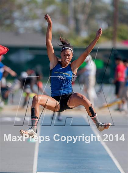 Thumbnail 3 in CIF SS Track and Field Masters Meet (Girls Events) photogallery.