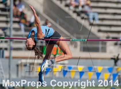 Thumbnail 1 in CIF SS Track and Field Masters Meet (Girls Events) photogallery.