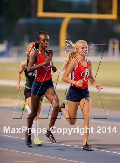 Thumbnail 1 in CIF SS Track and Field Masters Meet (Girls Events) photogallery.