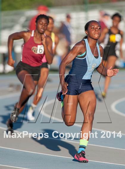 Thumbnail 3 in CIF SS Track and Field Masters Meet (Girls Events) photogallery.