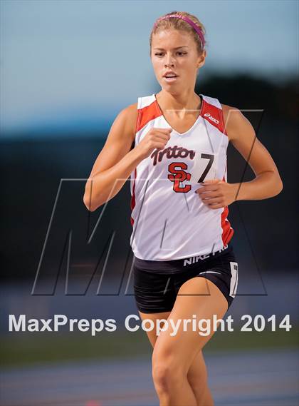 Thumbnail 1 in CIF SS Track and Field Masters Meet (Girls Events) photogallery.