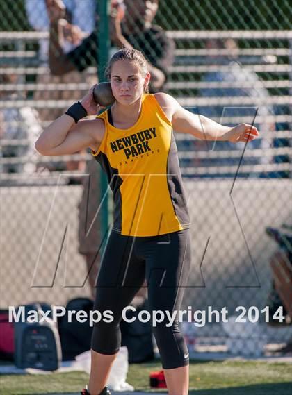 Thumbnail 1 in CIF SS Track and Field Masters Meet (Girls Events) photogallery.