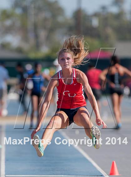 Thumbnail 2 in CIF SS Track and Field Masters Meet (Girls Events) photogallery.
