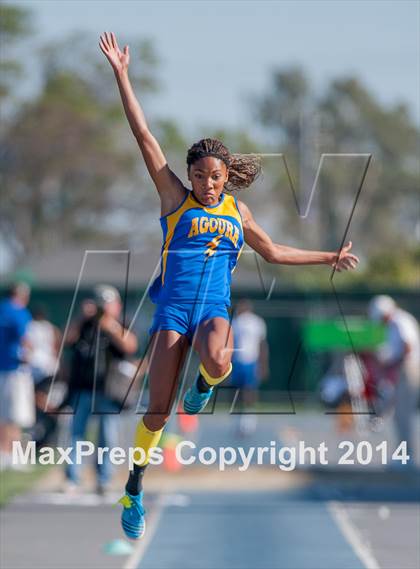 Thumbnail 1 in CIF SS Track and Field Masters Meet (Girls Events) photogallery.