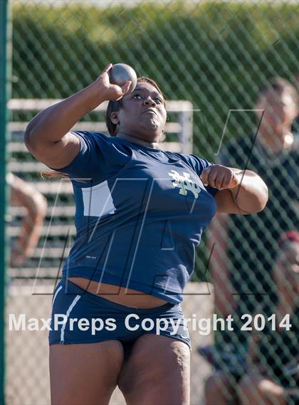 Thumbnail 2 in CIF SS Track and Field Masters Meet (Girls Events) photogallery.