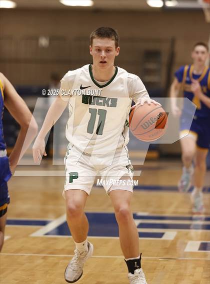 Thumbnail 3 in Pendleton vs. Colfax (Avista Holiday Tournament) photogallery.