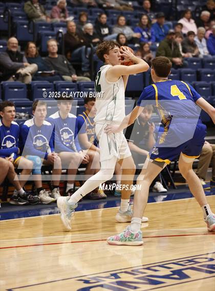 Thumbnail 3 in Pendleton vs. Colfax (Avista Holiday Tournament) photogallery.